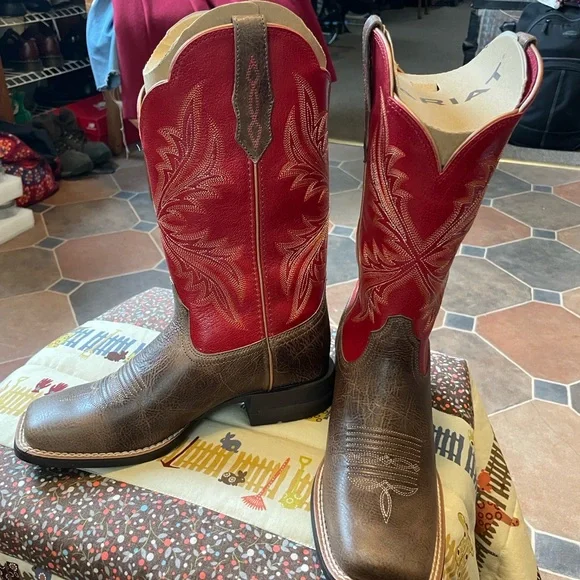Ariat Red and Brown Heeled Boots - Picture 10 of 12
